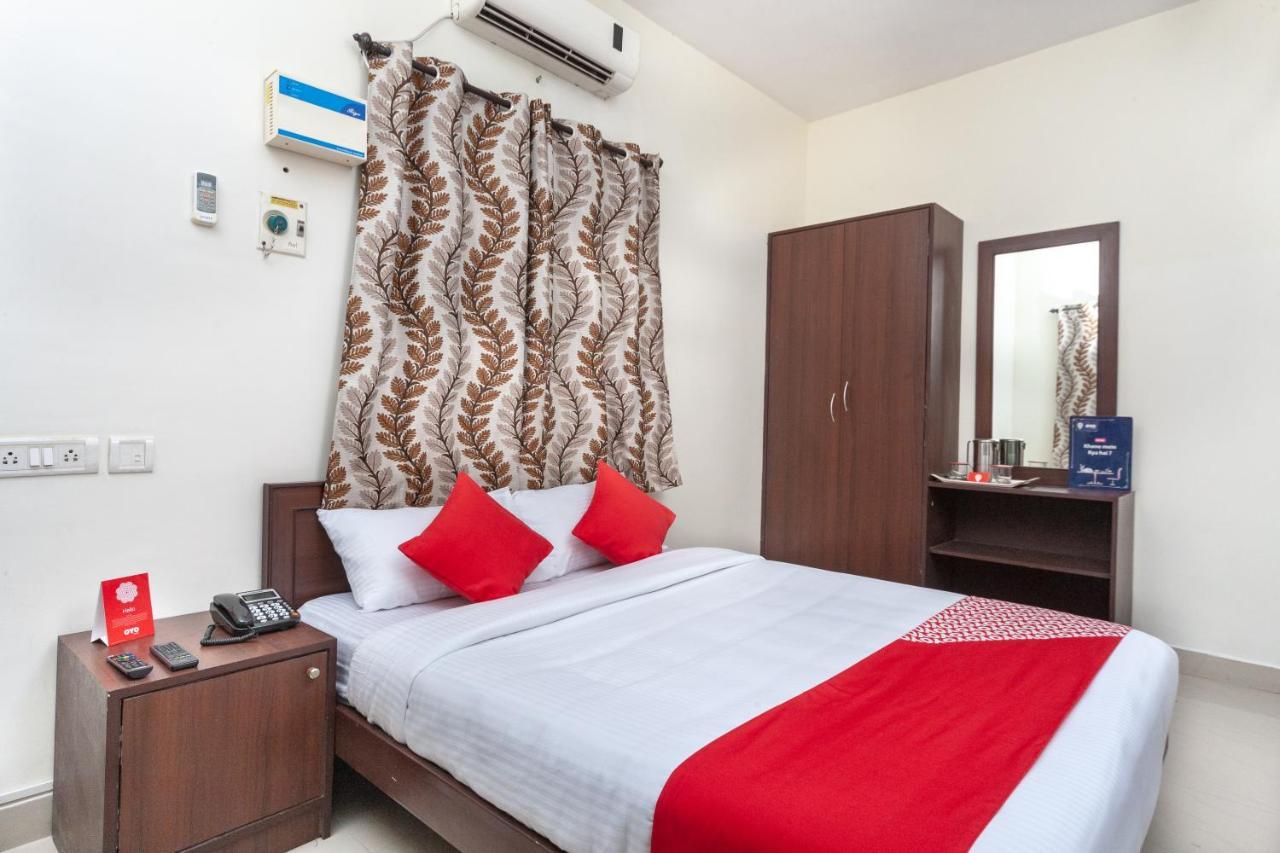 Oyo 22019 Skye Service Apartments Chennai Bagian luar foto