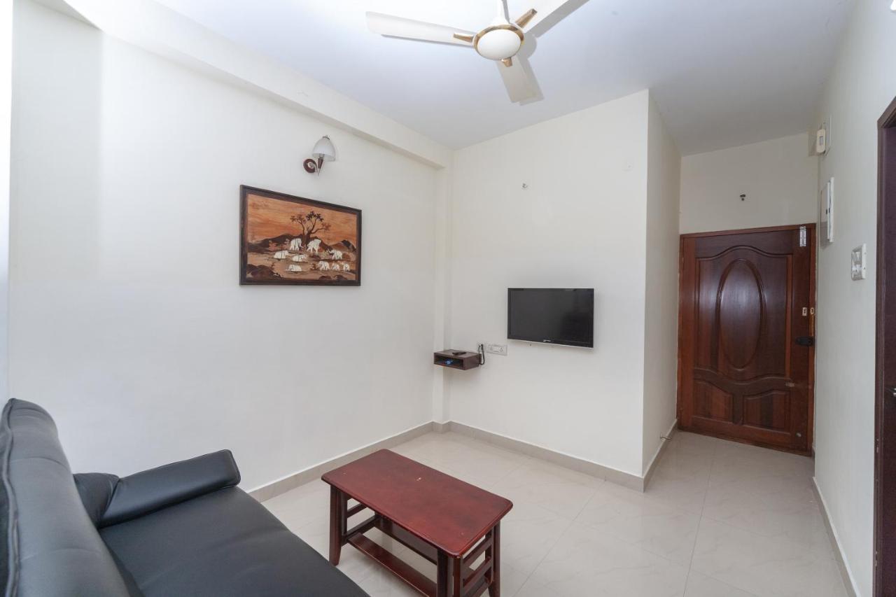 Oyo 22019 Skye Service Apartments Chennai Bagian luar foto