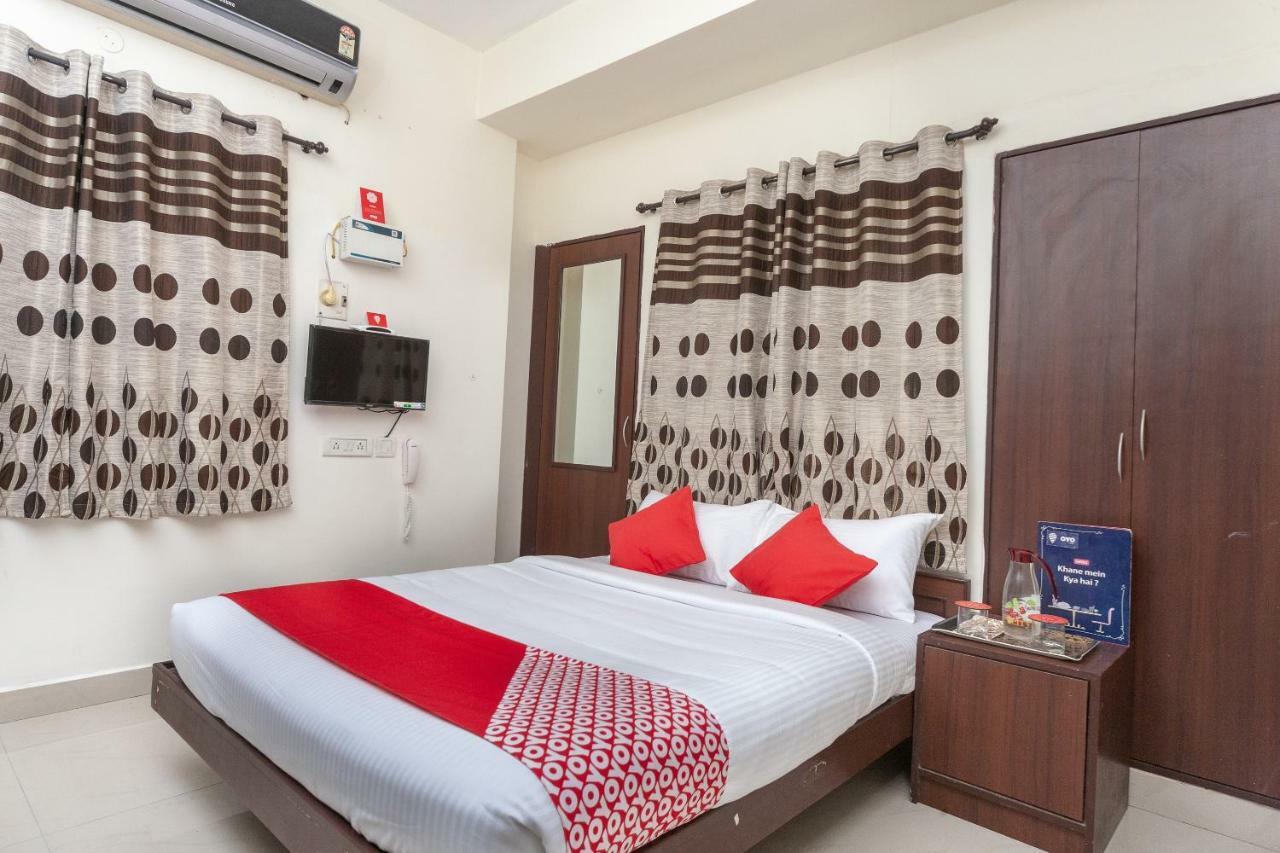 Oyo 22019 Skye Service Apartments Chennai Bagian luar foto